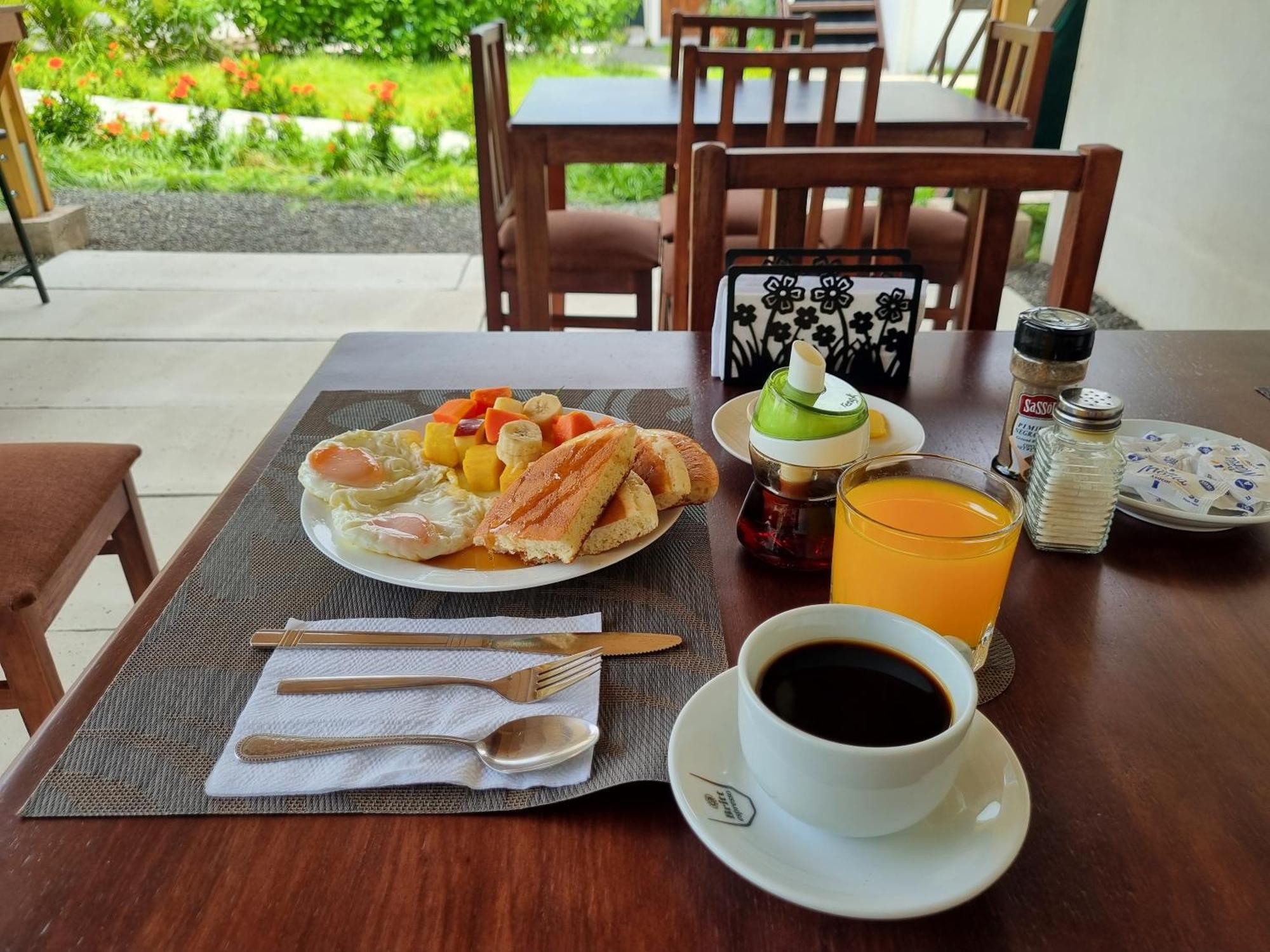 Hotel Ballena Rey