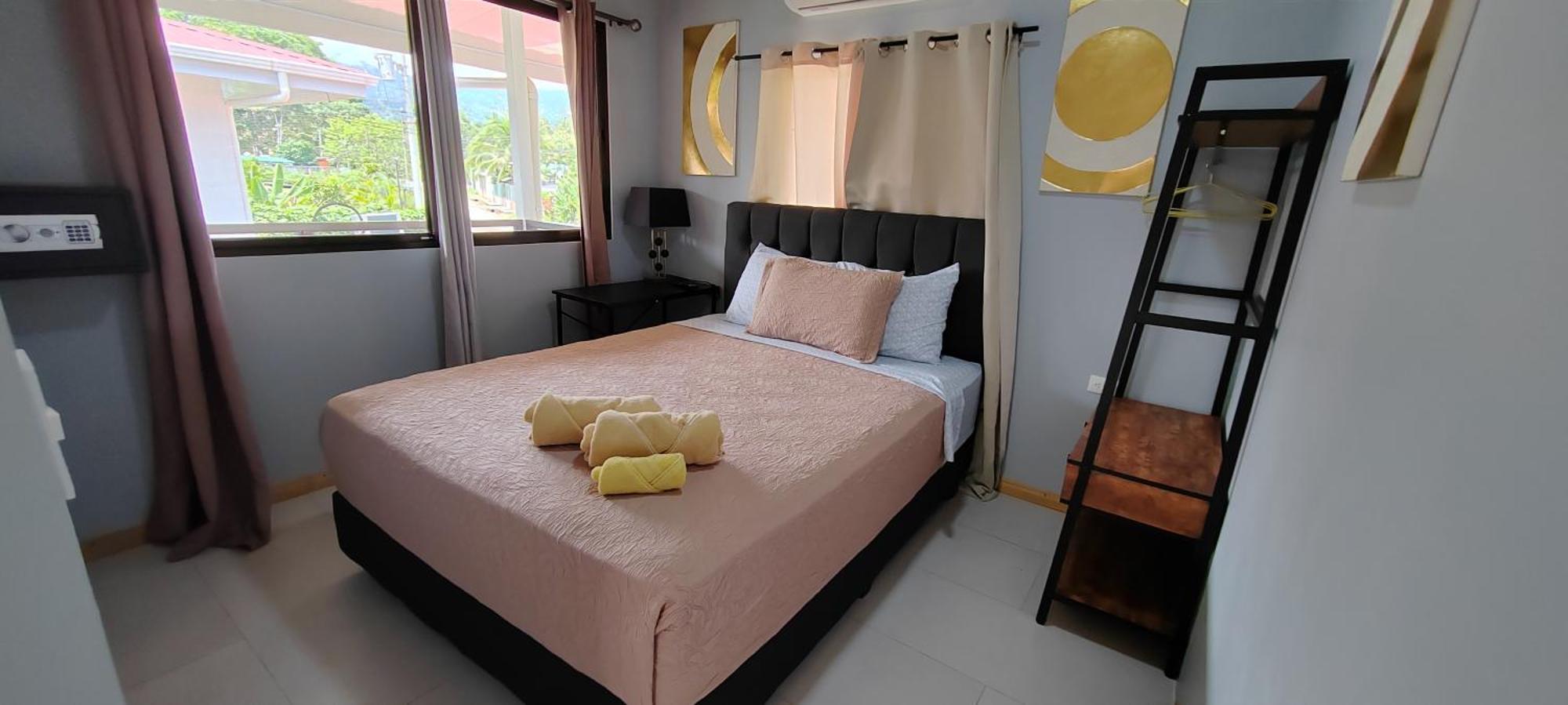 Ballena Rey 4* Uvita